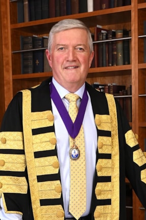 Dr Diarmuid O'Shea Profile Headshot of Dr Diarmuid O'Shea in his presidential gown. Dr O'Shea is President of RCPI